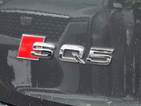 Used 2022 Audi SQ5 Prestige AWD/4WD image 28