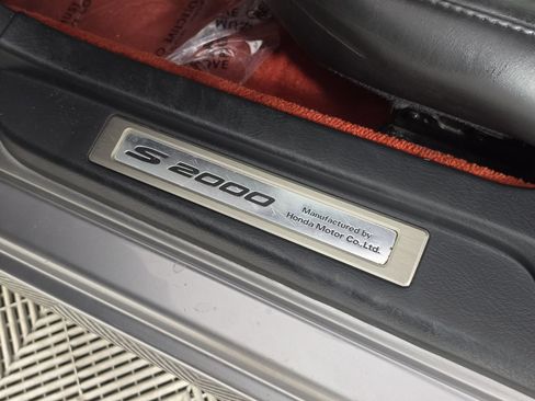 Used 2005 Honda S2000 image 31