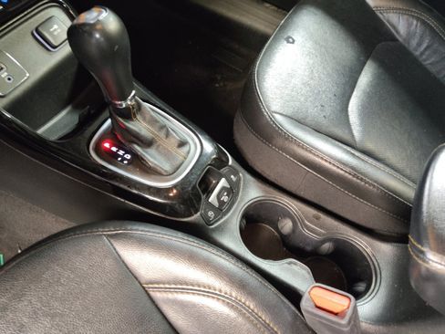 Used 2021 Jeep Compass Limited FWD image 26
