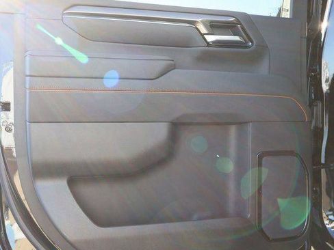 New 2026 GMC Sierra 2500 AT4 w/ AT4 Premium Plus Package AWD/4WD image 15