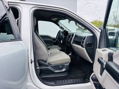 Used 2017 Ford F150 XLT image 21