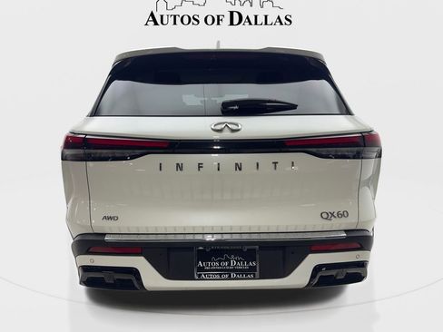 Used 2023 INFINITI QX60 Luxe w/ Performance Audio Package image 7