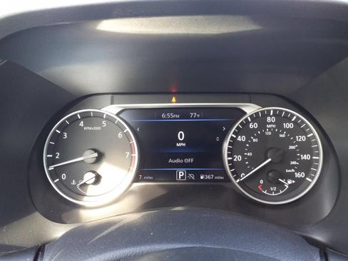 Certified 2025 Nissan Sentra SV w/ All-Weather Package FWD image 11