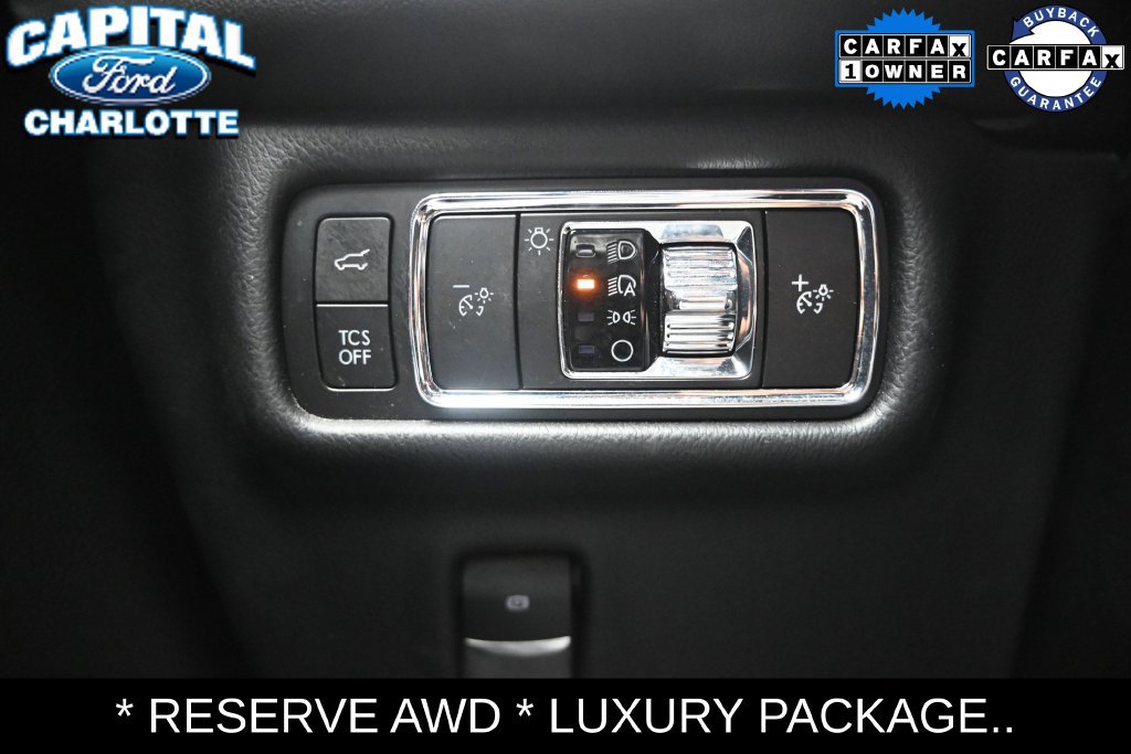 Used 2023 Lincoln Nautilus Reserve w/ Luxury Package AWD/4WD image 17