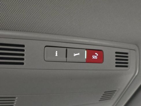 Used 2024 Volkswagen Jetta S image 30