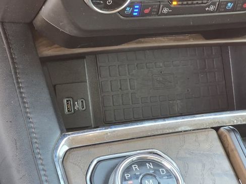 Certified 2020 Ford Expedition Platinum image 25