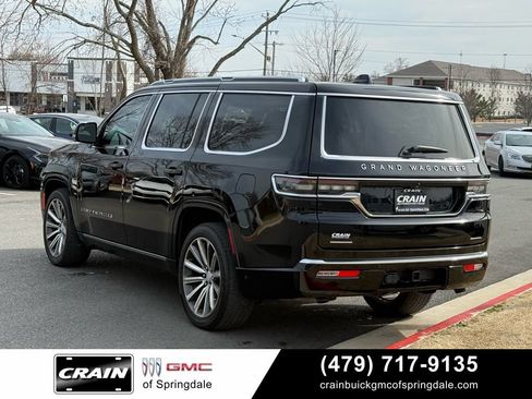 Used 2022 Jeep Grand Wagoneer Series II w/ Convenience Group III AWD/4WD image 5