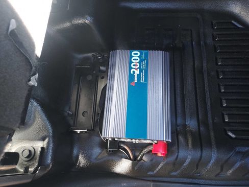 Used 2022 Chevrolet Silverado 2500 LT w/ Convenience Package image 18