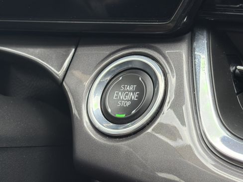 Used 2025 Chevrolet Trax ACTIV w/ Driver Confidence Package FWD image 14