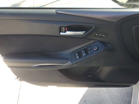 Used 2019 Toyota Avalon Touring image 19