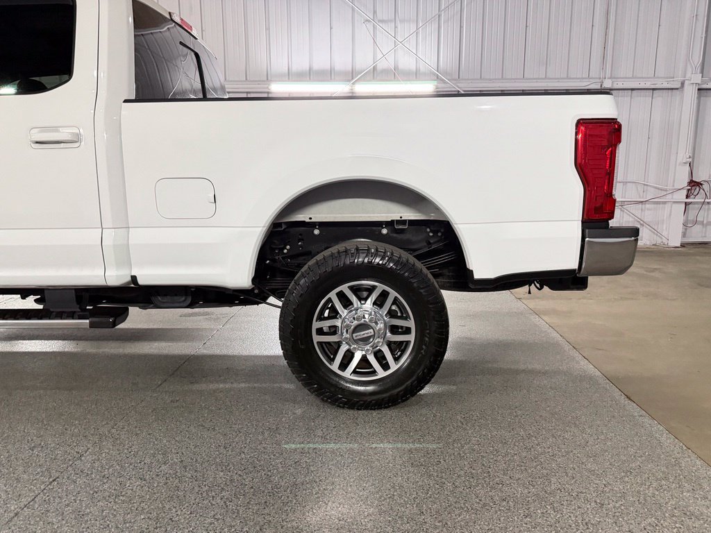 Used 2019 Ford F350 Lariat w/ Lariat Ultimate Package AWD/4WD image 13