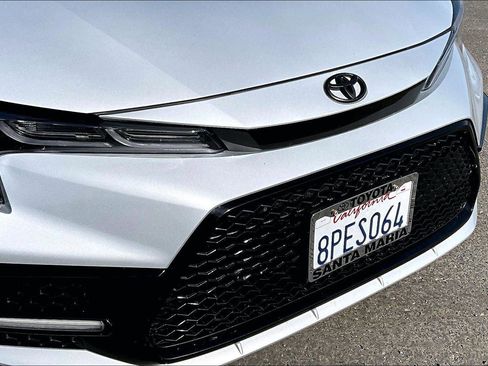 Used 2020 Toyota Corolla SE image 26