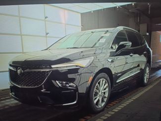 Used 2023 Buick Enclave Avenir w/ Avenir Technology Package video 2