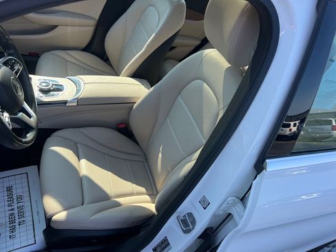 Used 2021 Mercedes-Benz C 300 4MATIC Sedan image 11