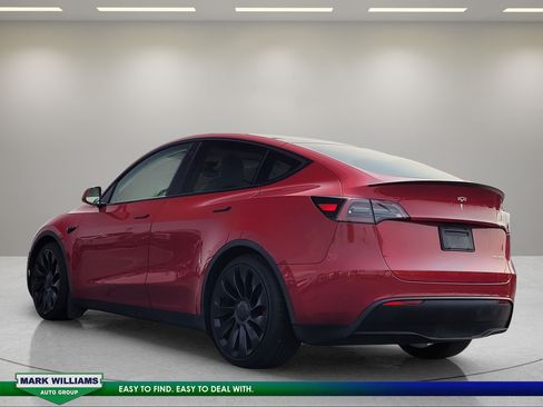 Used 2022 Tesla Model Y Performance AWD/4WD image 6