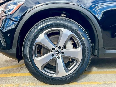 Certified 2022 Mercedes-Benz GLC 300 4MATIC image 9