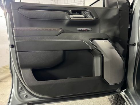 Used 2024 GMC Sierra 1500 AT4X image 54