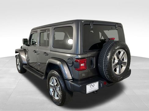 Used 2020 Jeep Wrangler Unlimited Sahara w/ Safety Group image 5