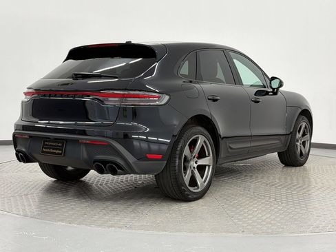 Used 2023 Porsche Macan S AWD/4WD image 9