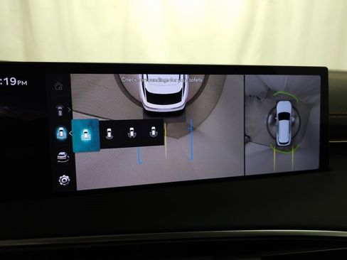 Used 2026 Genesis GV70 3.5T Sport Prestige image 27