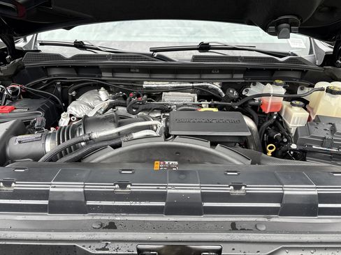 Used 2021 GMC Sierra 2500 AT4 w/ AT4 Premium Plus Package AWD/4WD image 36