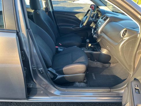 Used 2012 Nissan Versa SV image 23