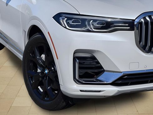 Used 2020 BMW X7 xDrive40i w/ Luxury Seating Package AWD/4WD image 50
