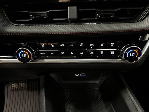 New 2026 Chevrolet Equinox RS w/ Convenience Package III FWD image 20
