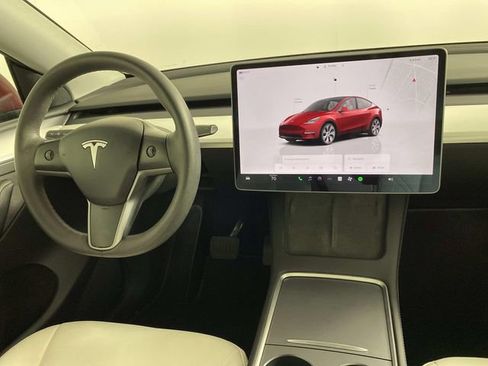 Used 2023 Tesla Model Y Long Range AWD/4WD image 10