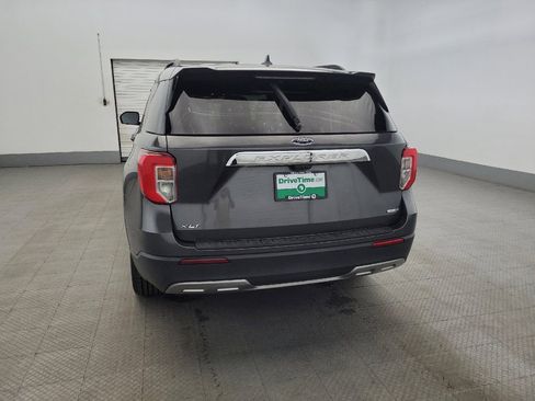 Used 2020 Ford Explorer XLT w/ Equipment Group 202A AWD/4WD image 6