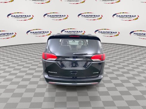 Used 2019 Chrysler Pacifica Limited FWD image 7