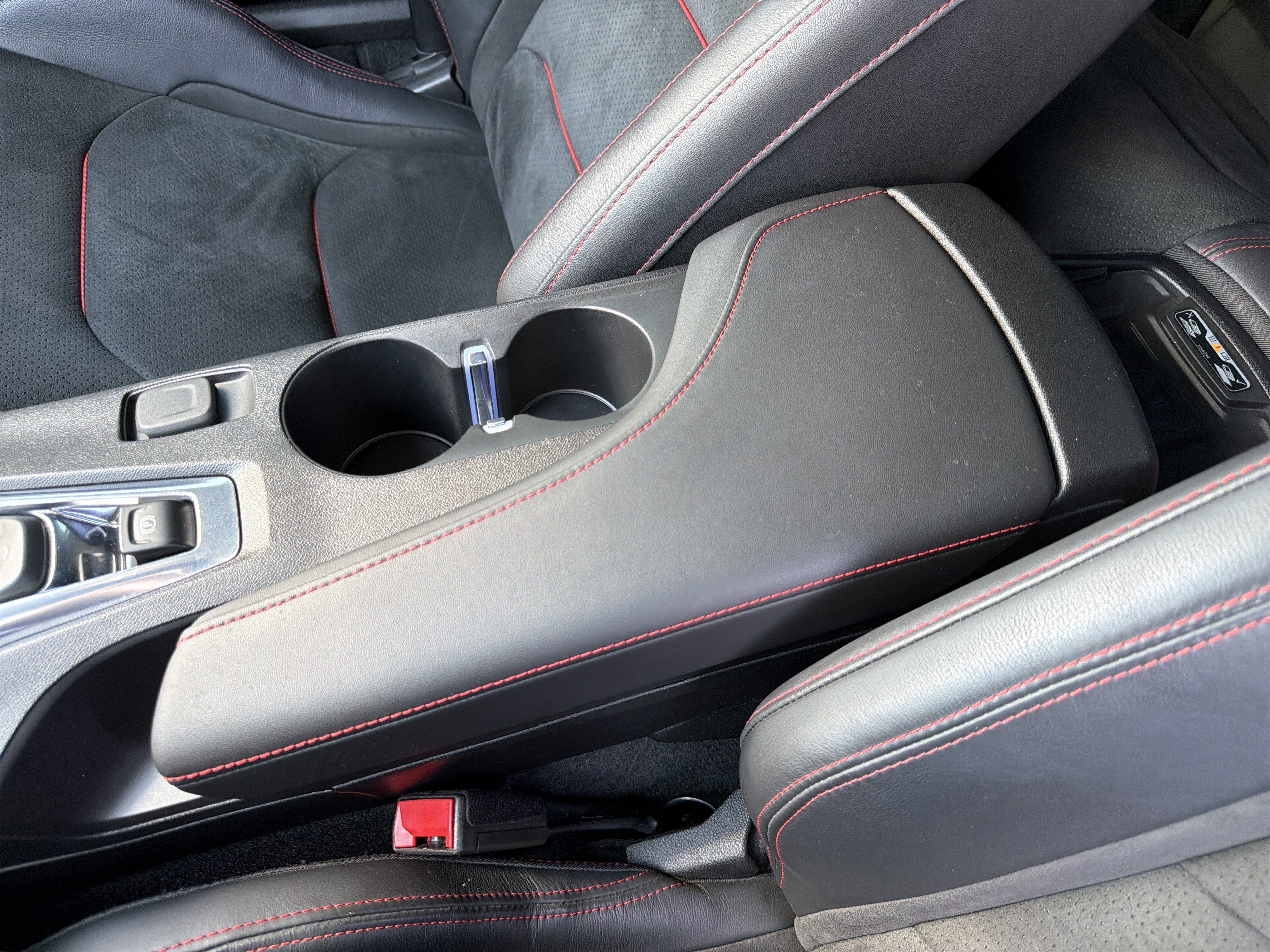 Used 2020 Chevrolet Camaro ZL1 RWD image 67