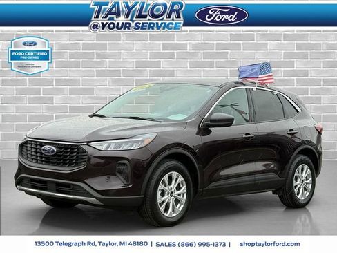 Certified 2023 Ford Escape Active image 1