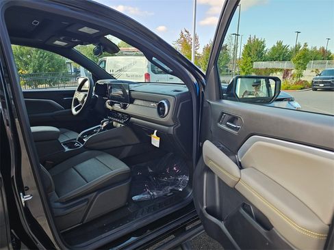 New 2026 Chevrolet Colorado ZR2 w/ ZR2 Bison Edition image 12