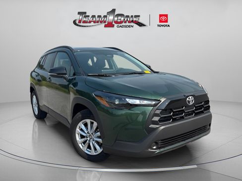 Certified 2026 Toyota Corolla Cross LE FWD image 1