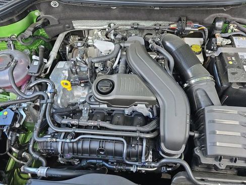New 2026 Volkswagen Taos SE AWD/4WD image 23