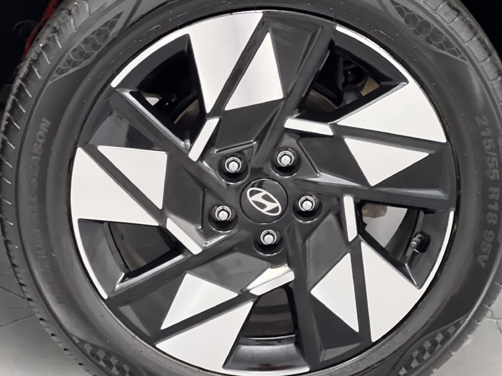 Used 2024 Hyundai Kona SEL AWD/4WD image 65