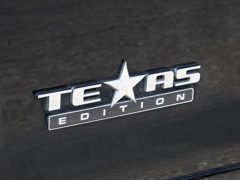Used 2017 Chevrolet Silverado 1500 LT w/ Texas Edition RWD image 44
