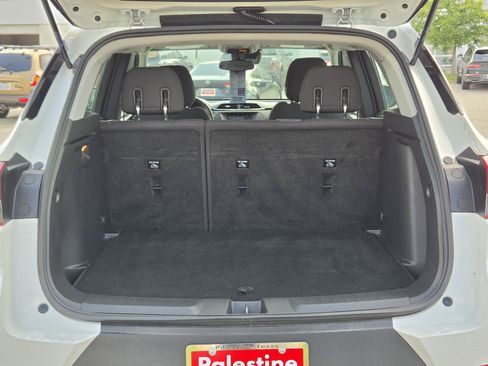 Used 2023 Chevrolet TrailBlazer LS AWD/4WD image 9