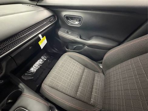 Used 2024 Honda HR-V Sport image 24
