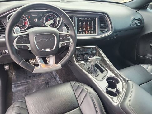 Used 2015 Dodge Challenger SRT w/ Technology Group image 13