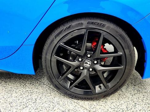 Used 2023 Honda Civic Sport image 9
