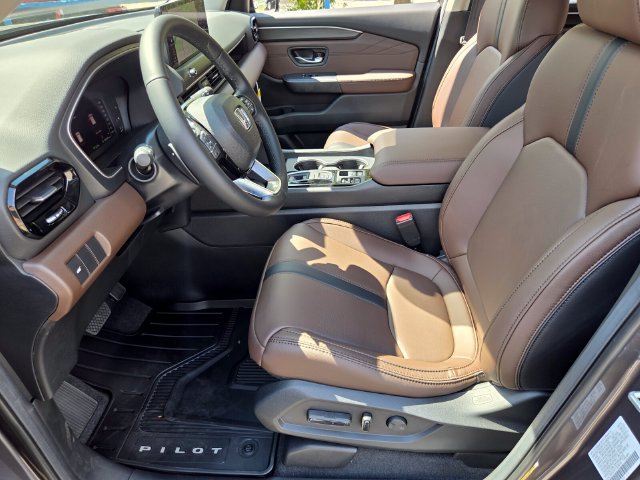 New 2026 Honda Pilot Touring image 10
