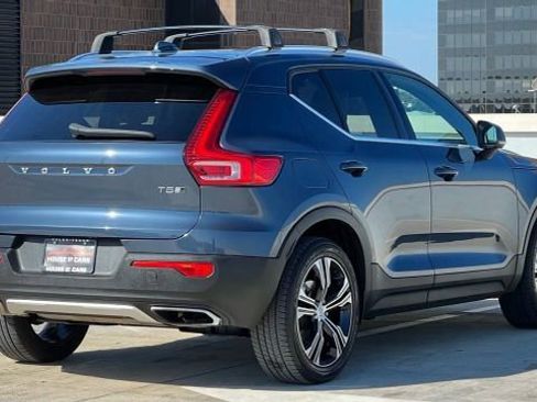Used 2019 Volvo XC40 T5 Inscription image 7