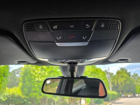 Used 2019 Mercedes-Benz GLC 300 4MATIC Coupe image 25