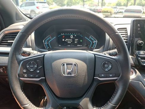 Used 2023 Honda Odyssey Sport image 22