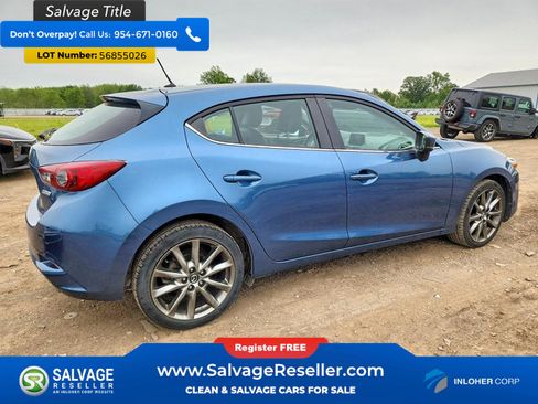 Used 2018 MAZDA MAZDA3 Touring FWD image 4