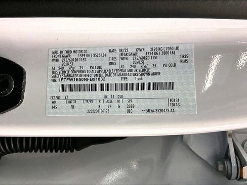 Certified 2022 Ford F150 XLT w/ Equipment Group 302A High image 33