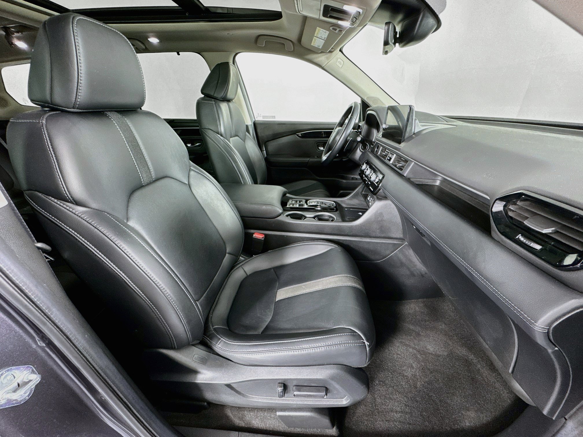 Certified 2024 Honda Pilot Touring image 31