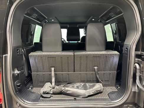 Used 2022 Land Rover Defender 110 XS Edition image 44